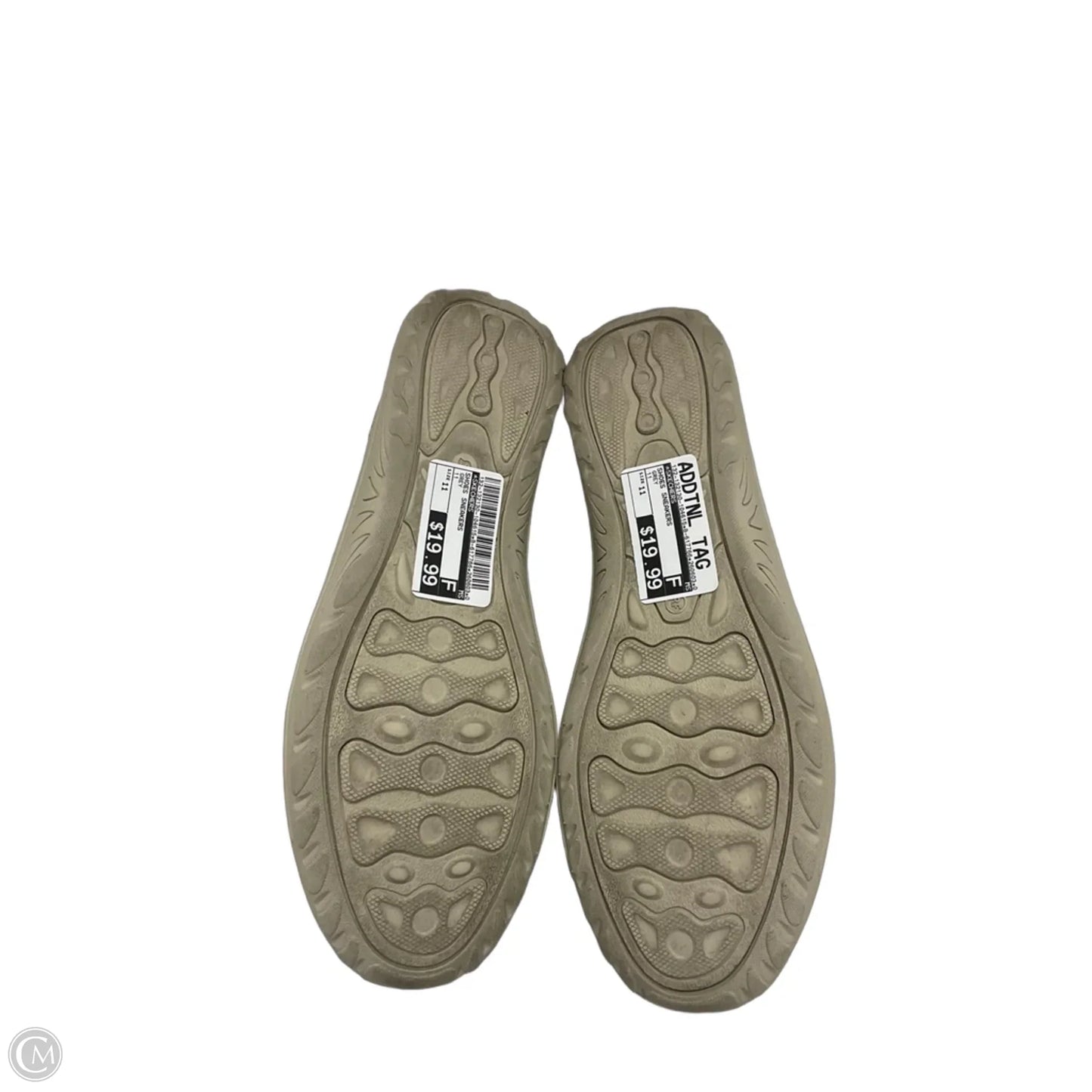 Shoes Sneakers By Skechers In Grey, Size: 11
