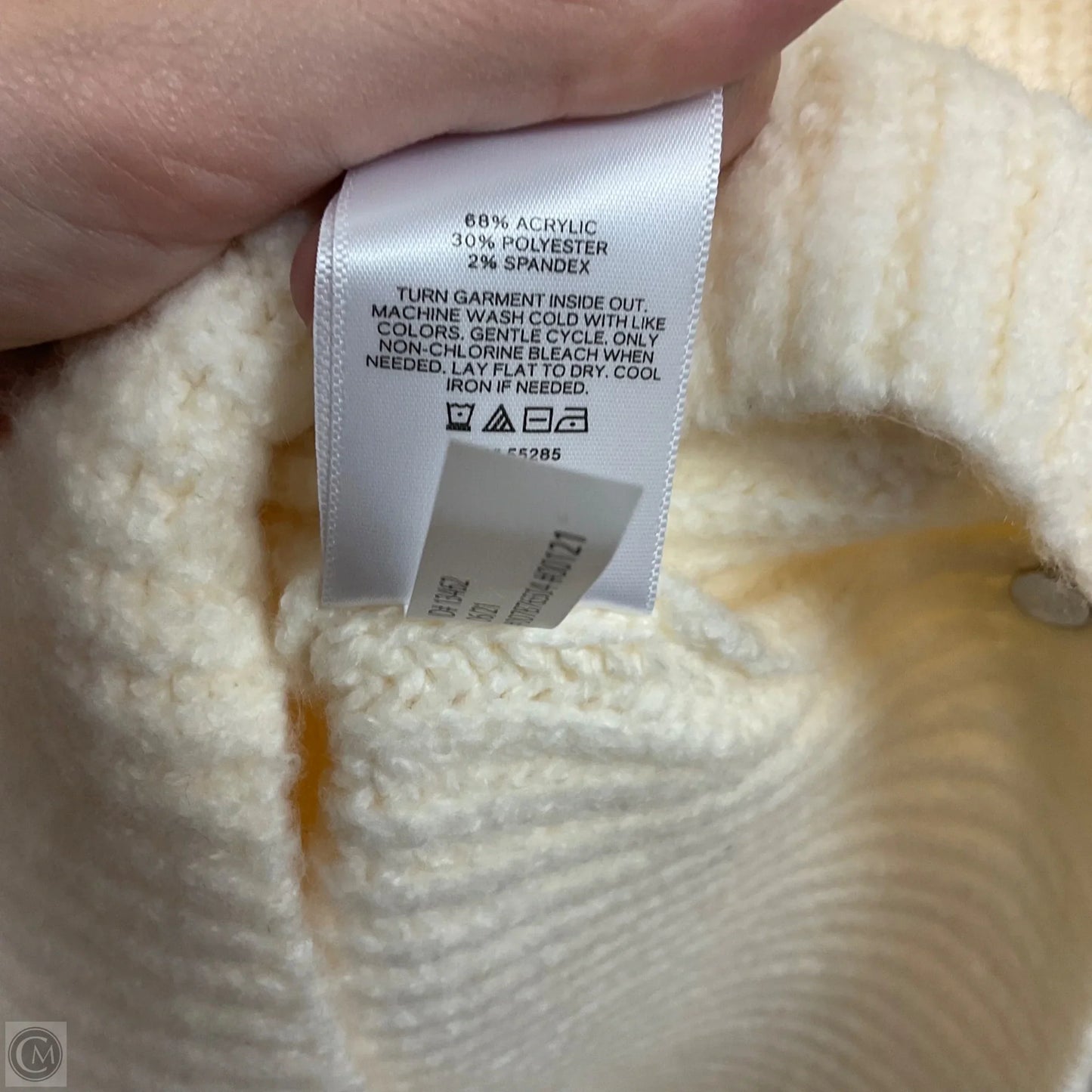 Dress Sweater By Express In Cream, Size: S