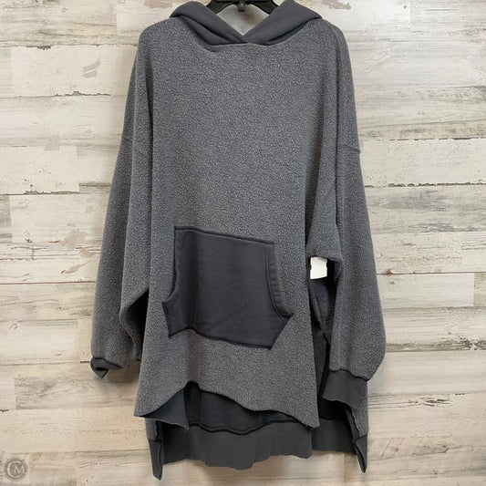 Sweatshirt Hoodie By We The Free In Grey, Size: M