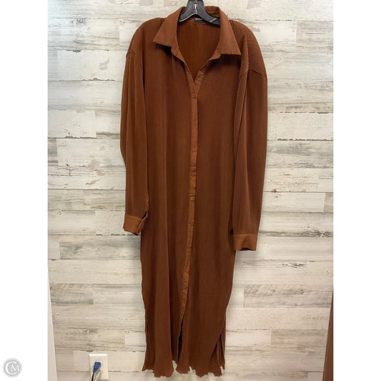 Dress Casual Maxi By Pretty Little Thing In Brown, Size: L