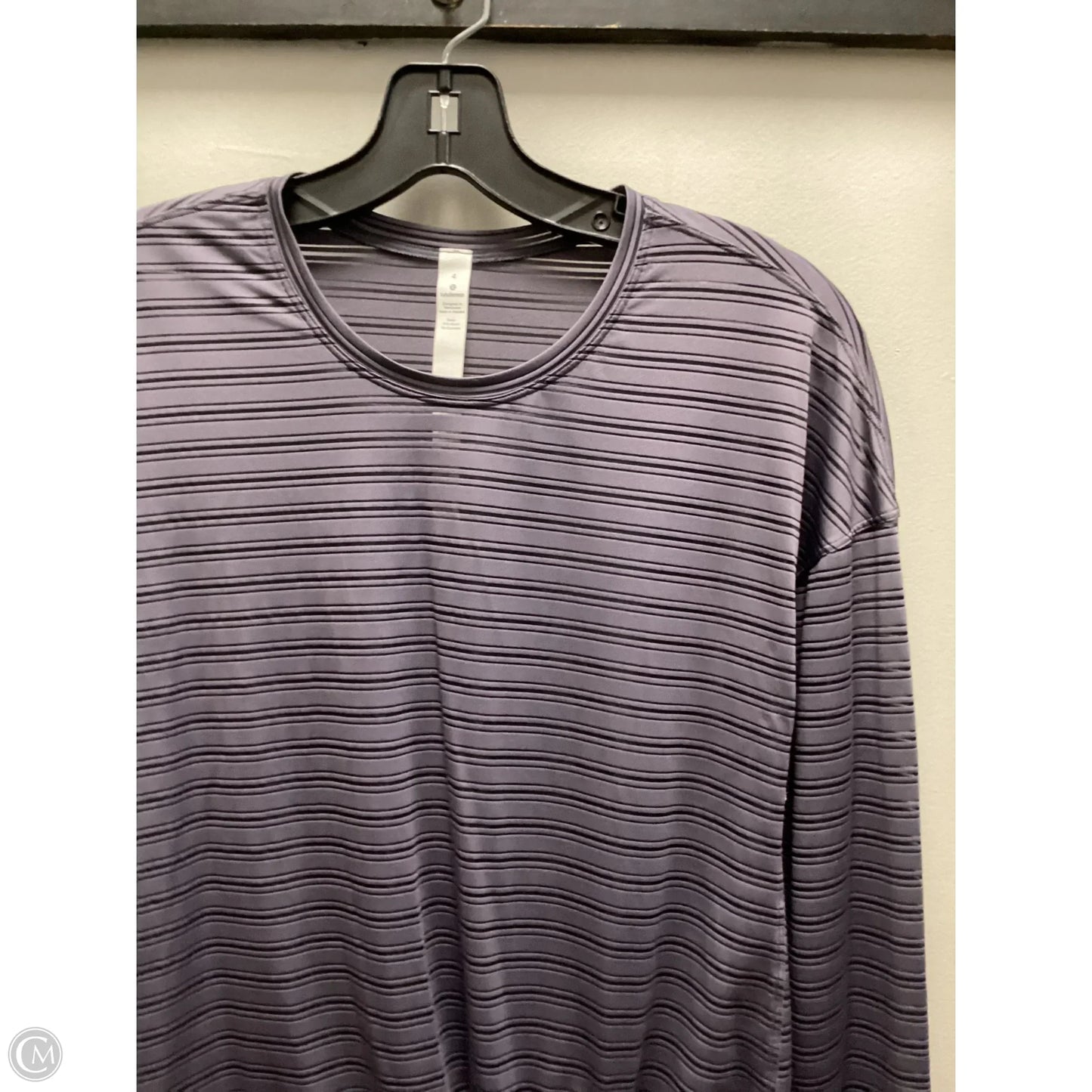 Athletic Top Long Sleeve Crewneck By Lululemon In Blue, Size: S