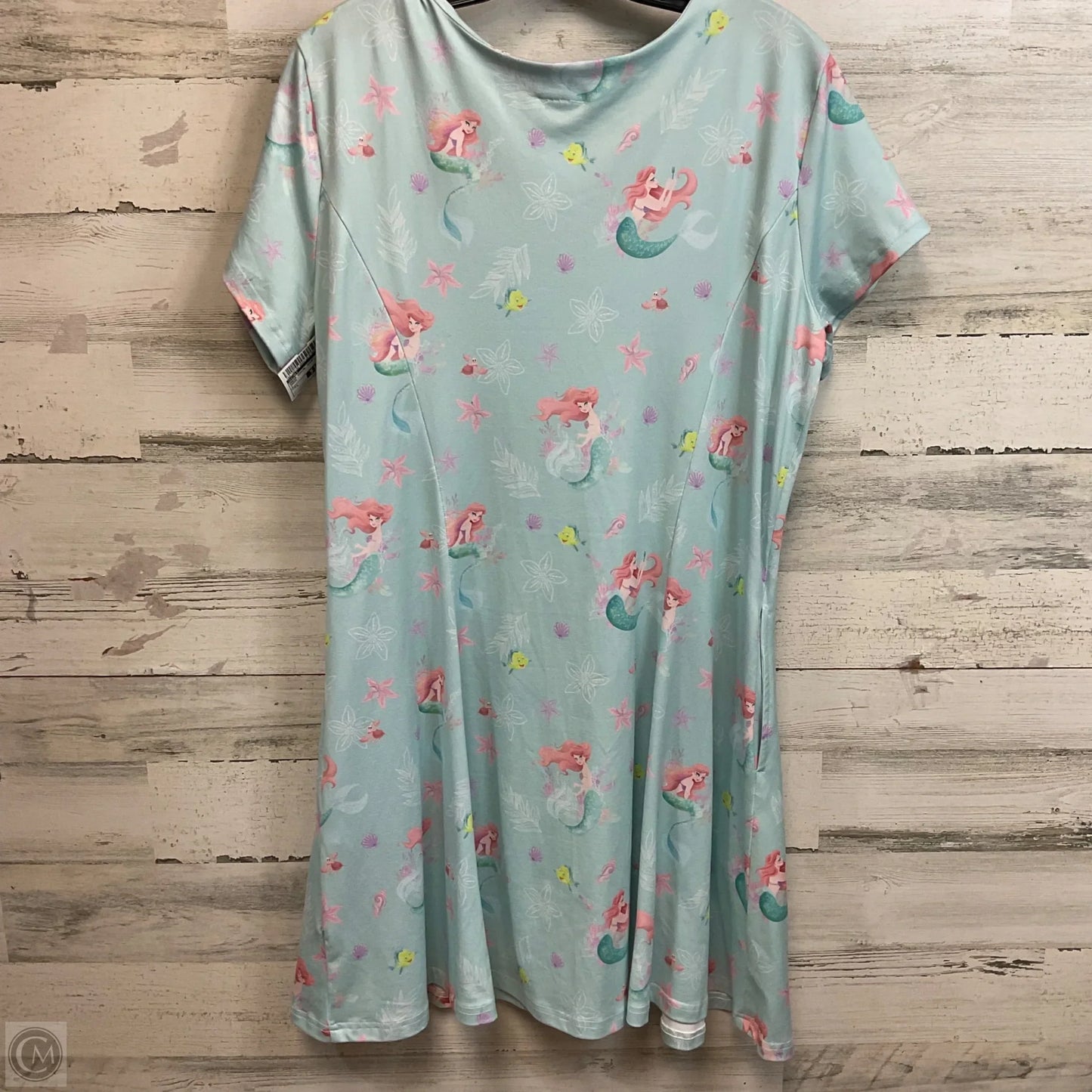 Dress Casual Short By Disney In Green, Size: L