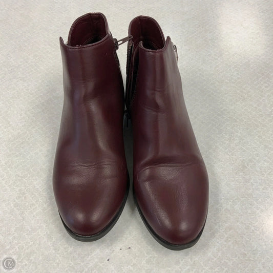 Boots Ankle Flats By St Johns Bay In Maroon, Size: 7.5