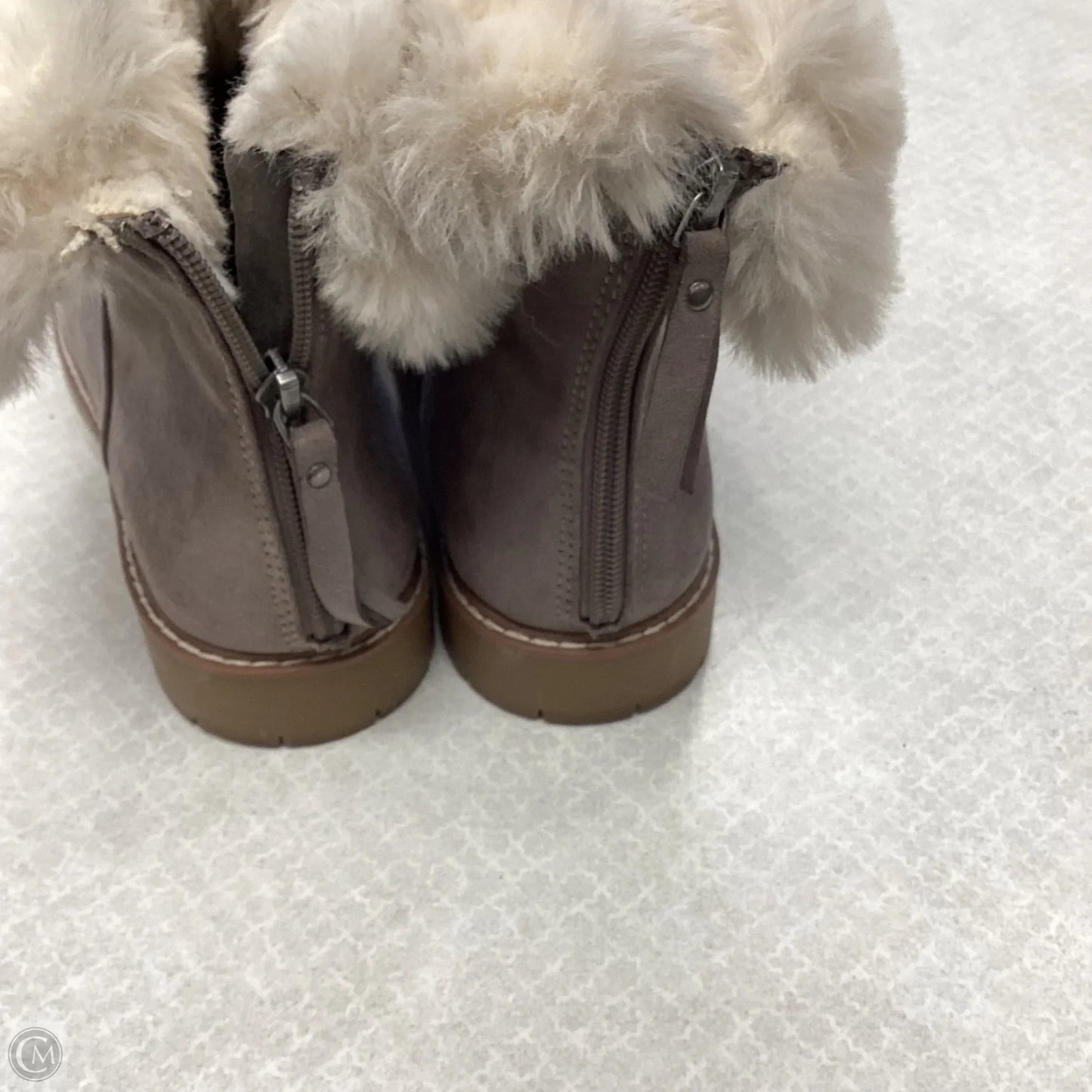 Boots Ankle Flats By American Eagle In Grey, Size: 9