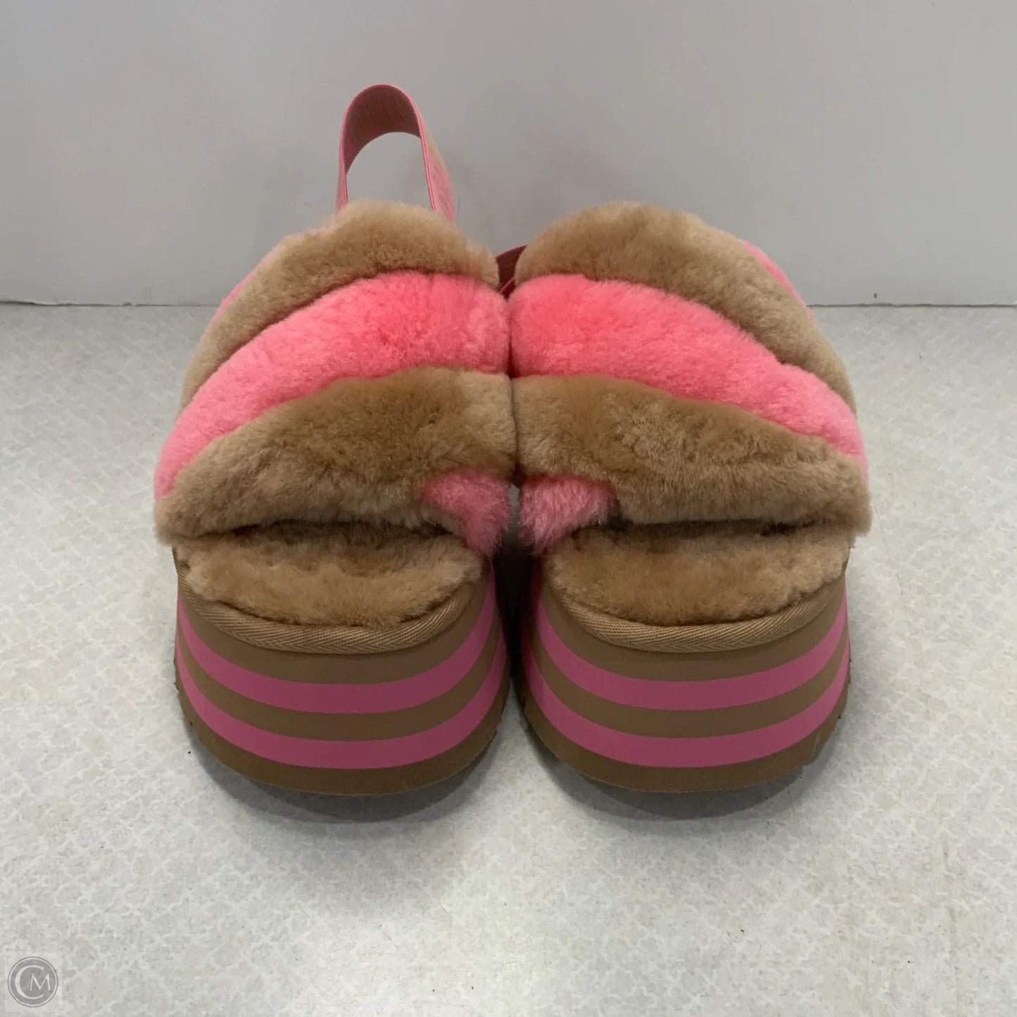 Shoes Flats By Ugg In Brown, Size: 9