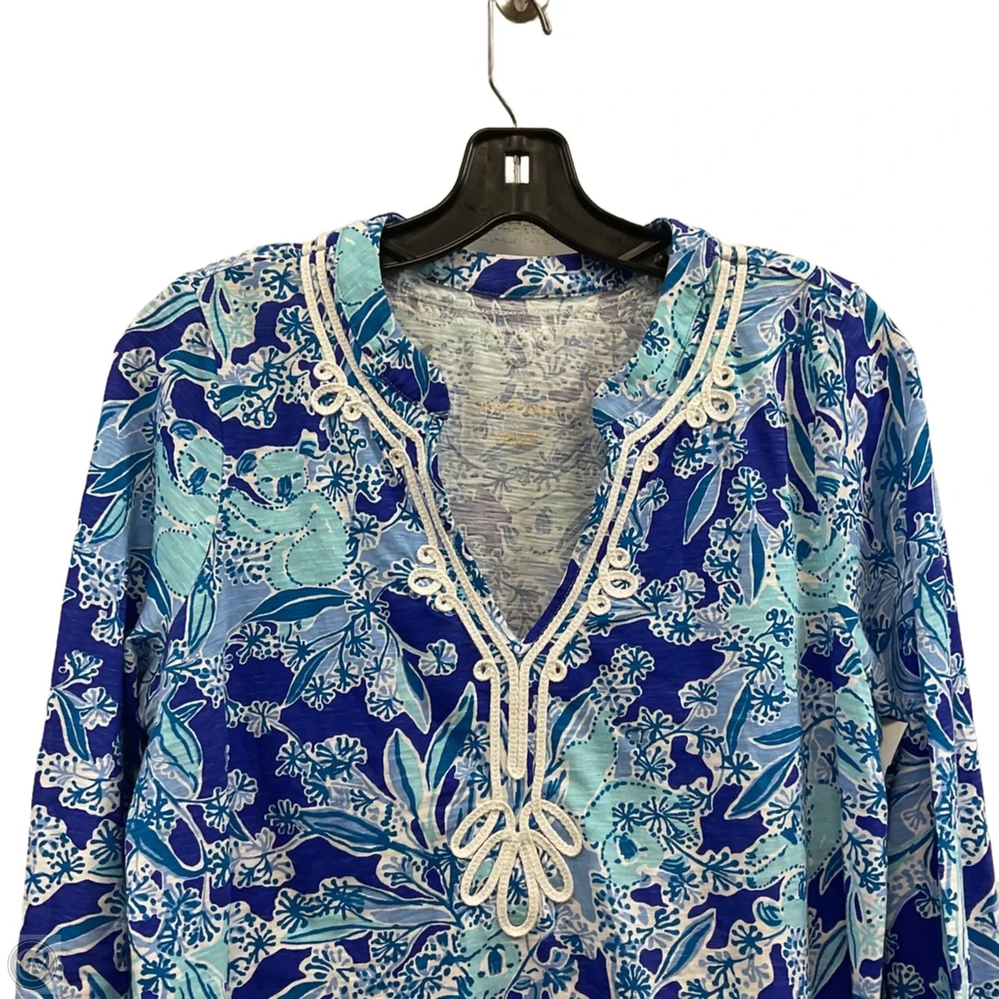 Top Long Sleeve By Lilly Pulitzer In Blue, Size: M