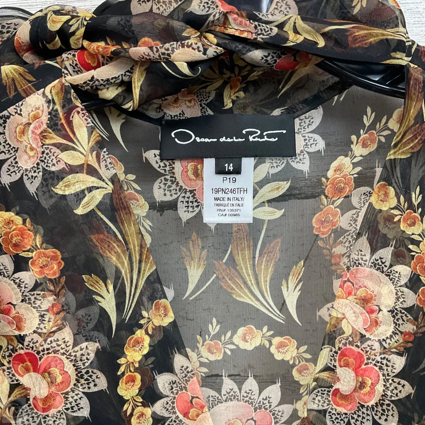 Dress Luxury Designer By Oscar De La Renta In Black, Size: 14