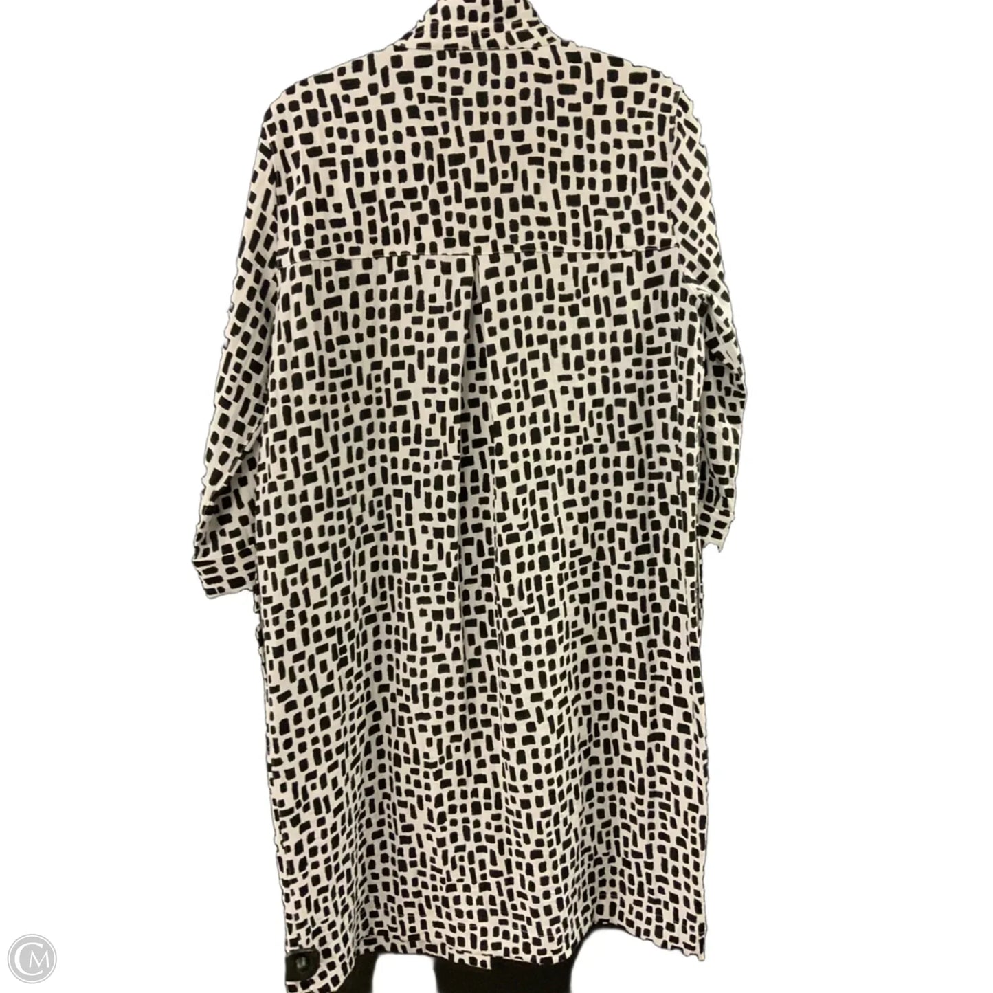 Dress Casual Short By John Mark In Black & White, Size: S