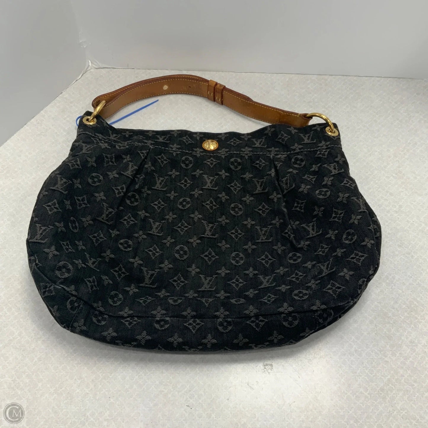 Handbag Designer By Louis Vuitton, Size: Large