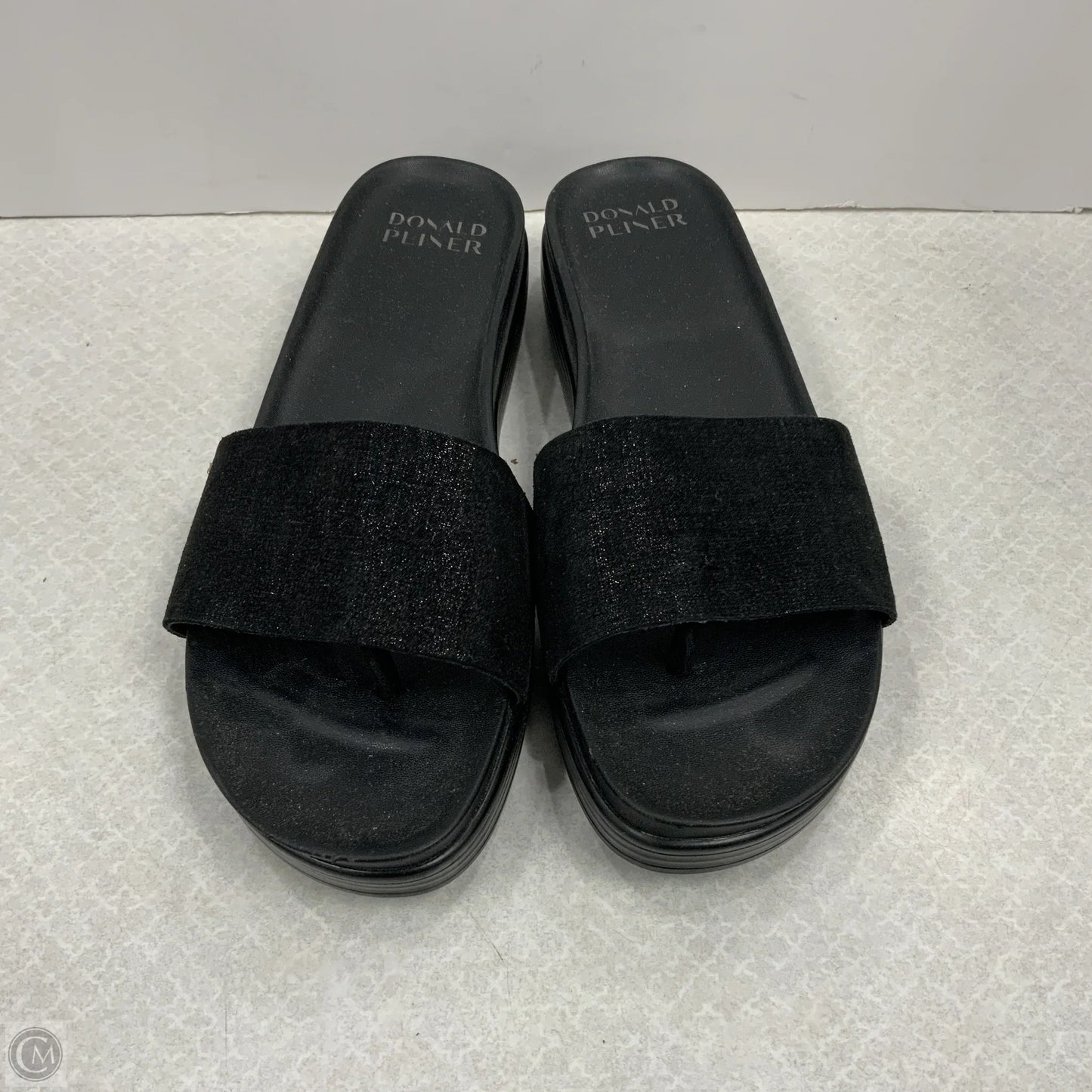 Sandals Flats By Donald Pliner In Black, Size: 11