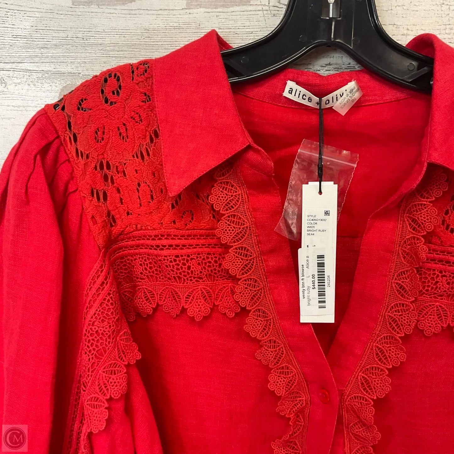 Blouse Designer By Alice + Olivia In Red, Size: L