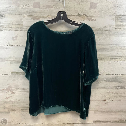 Top Short Sleeve By Eileen Fisher In Green, Size: 1x