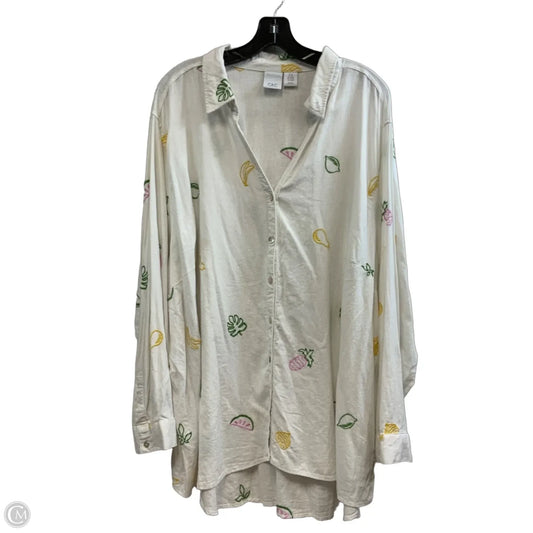 Top Long Sleeve By C And C In White, Size: 2x