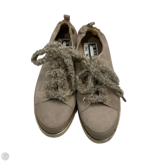 Shoes Flats By ron white In Brown, Size: 7