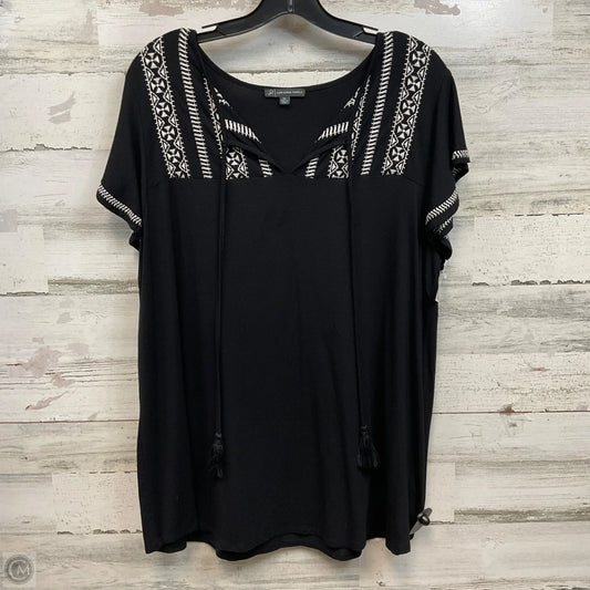 Top Short Sleeve By Adrianna Papell In Black, Size: 2x