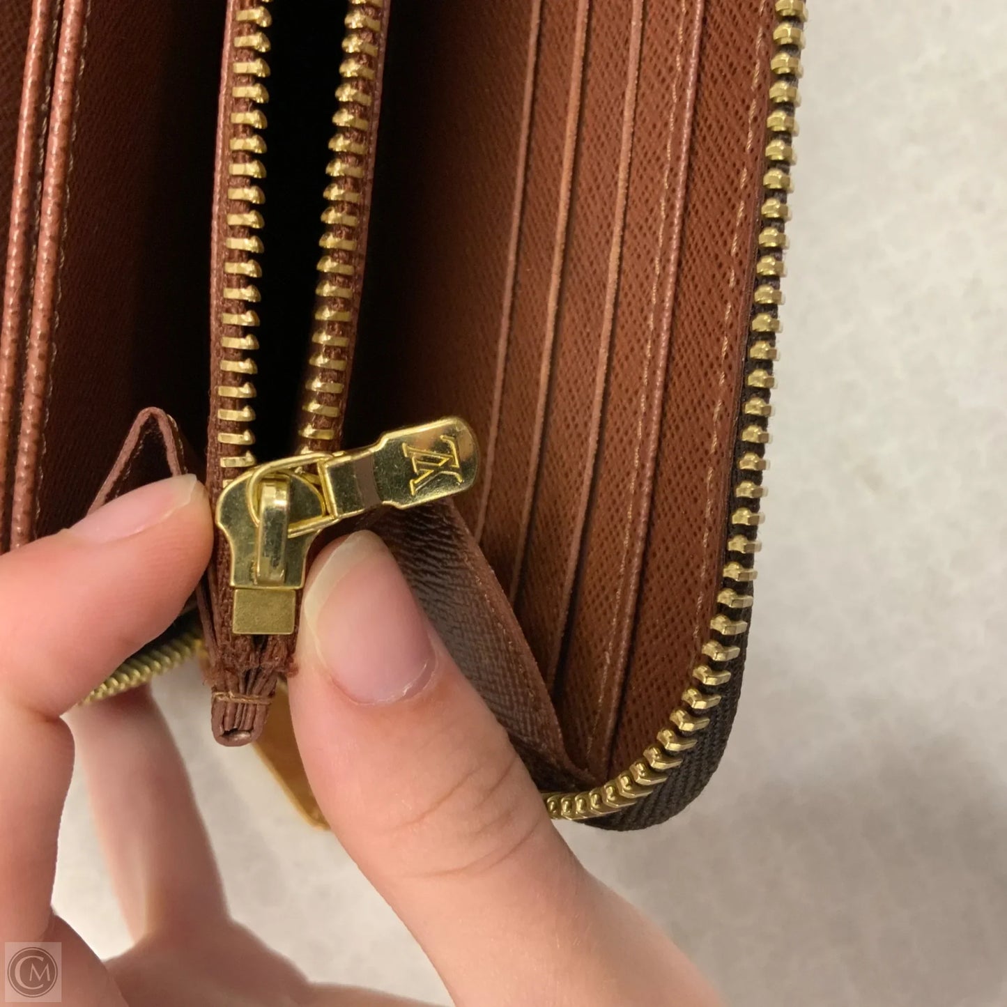 Wallet Luxury Designer By Louis Vuitton, Size: Large