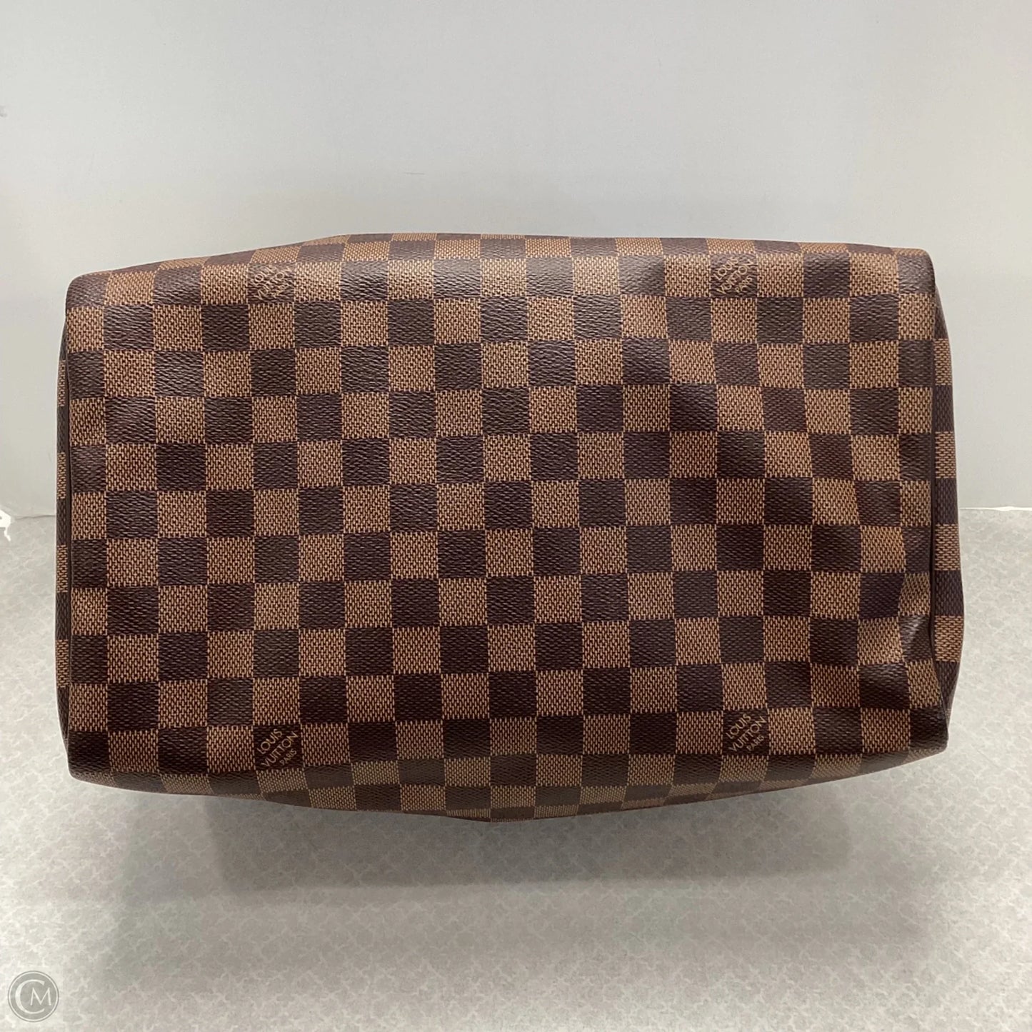 Handbag Luxury Designer By Louis Vuitton, Size: Medium