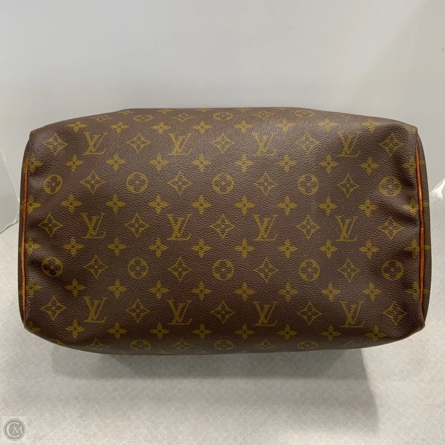 Handbag Luxury Designer By Louis Vuitton, Size: Medium