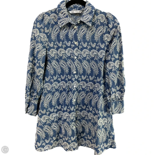Top Long Sleeve By Zara In Blue & White, Size: M
