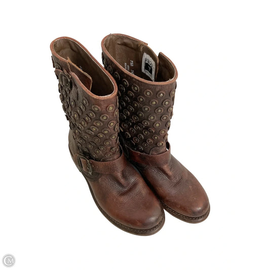 Boots Designer By Frye In Brown, Size: 7.5