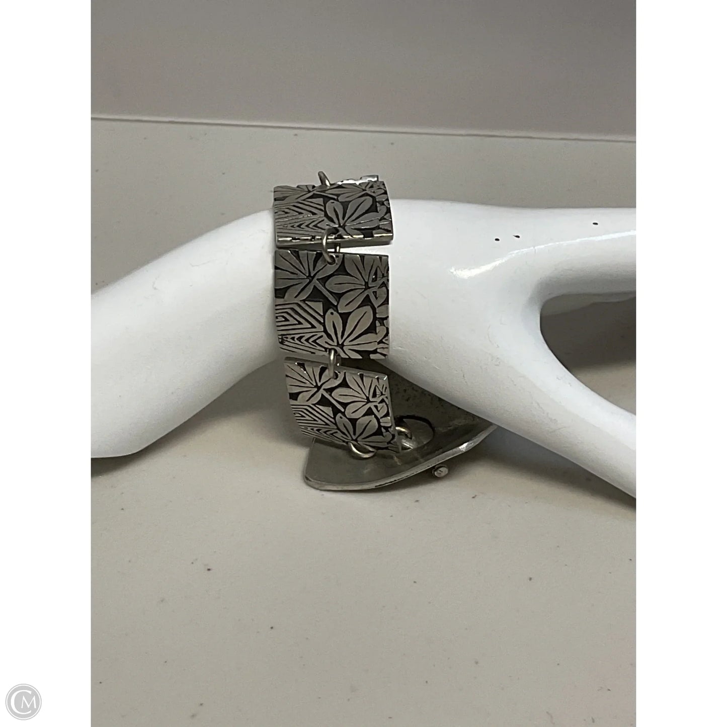 Bracelet Other By Clothes Mentor