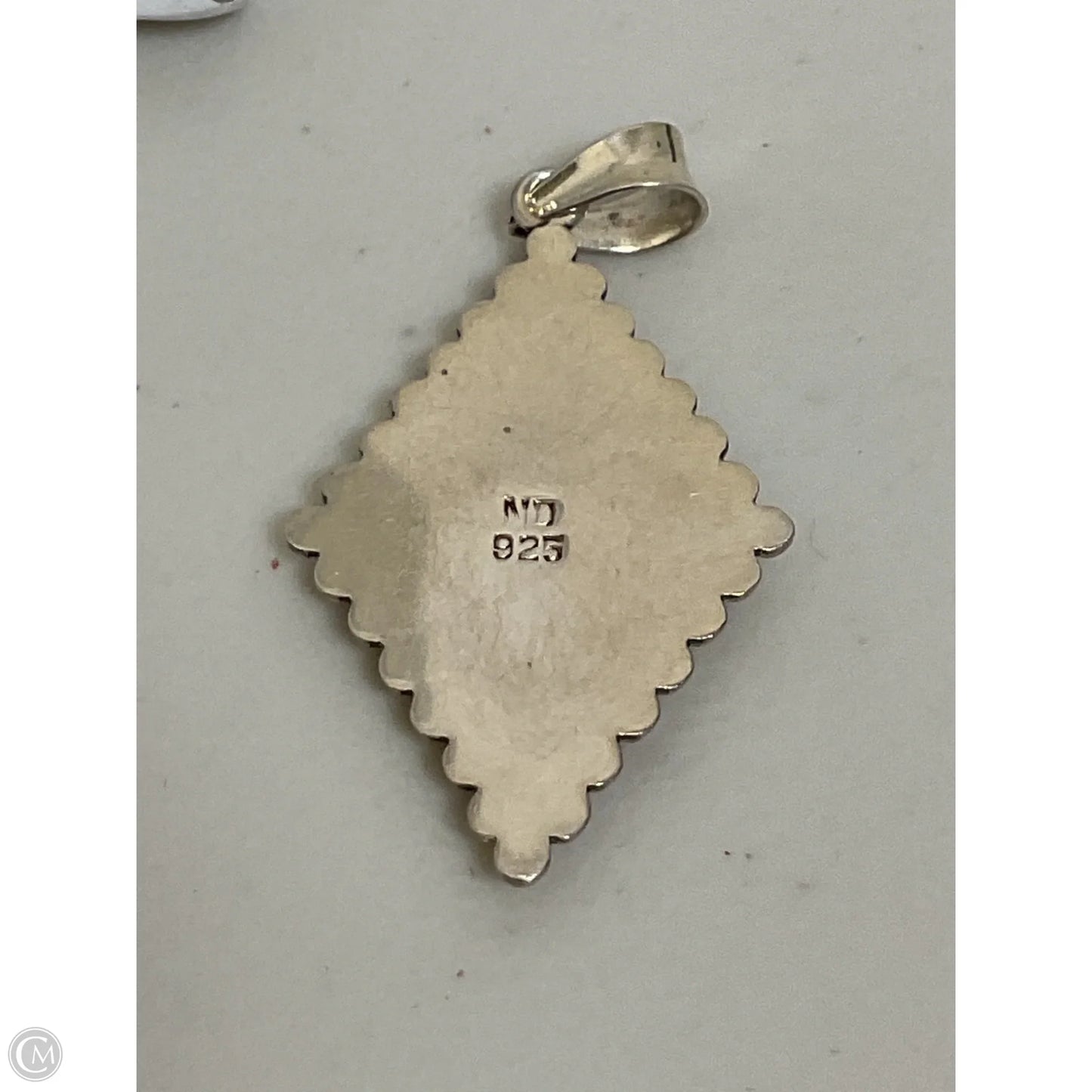 Necklace Pendant By Clothes Mentor, Size: 0