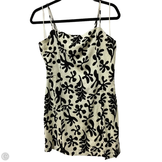 Dress Casual Short By Clothes Mentor In Black & Cream, Size: M