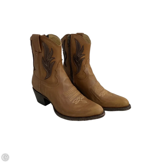 Boots Western By Cmb In Brown & Tan, Size: 8