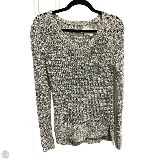 Sweater By Loft In Grey, Size: Xs