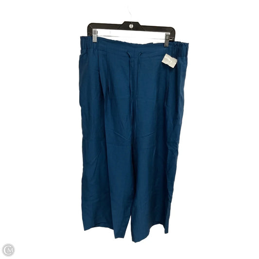 Pants Cropped By Chicos In Blue, Size: 14