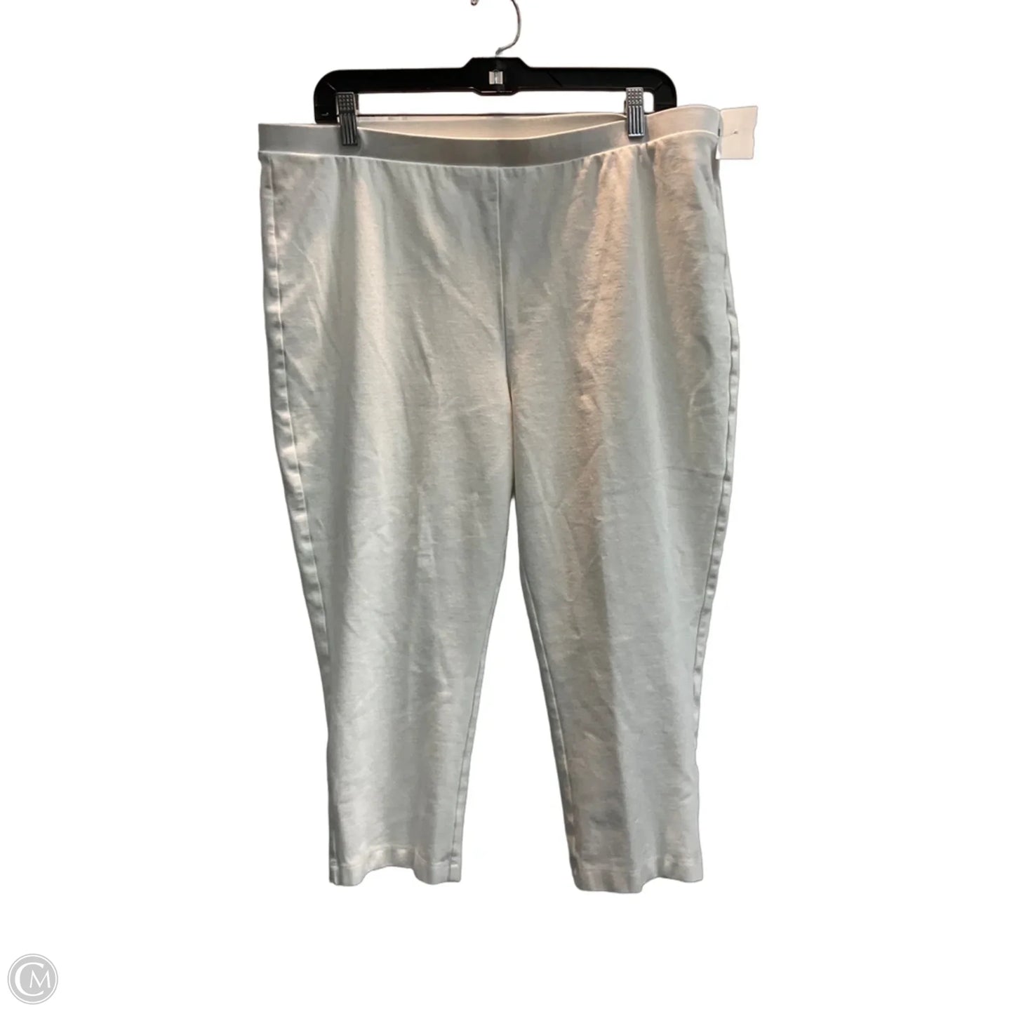 Capris By Chicos In White, Size: 16