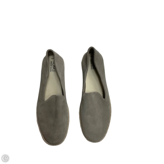 Shoes Flats By Toms In Taupe, Size: 10