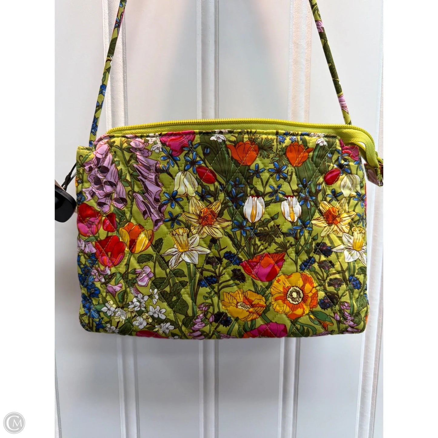 Handbag By Vera Bradley, Size: Small