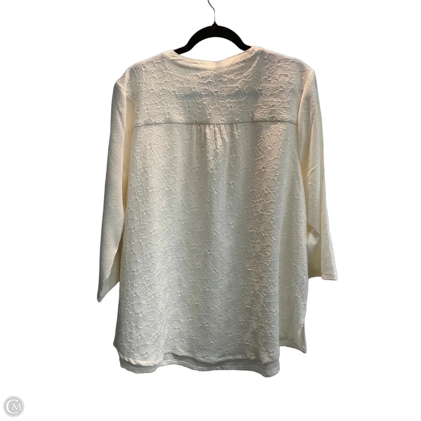 Top Short Sleeve By Liz Claiborne In Cream, Size: 1x