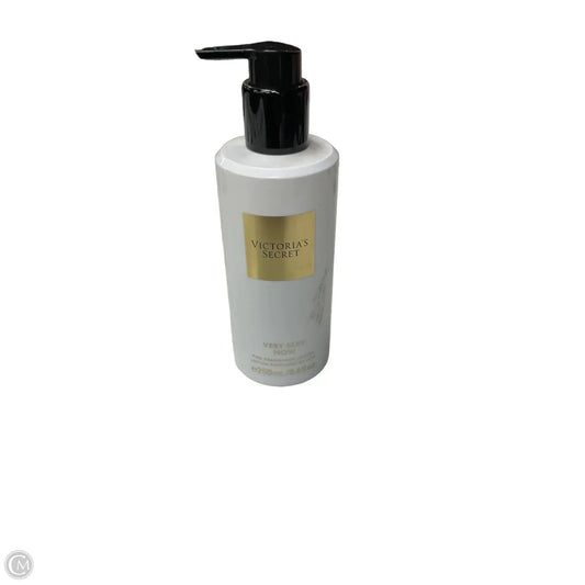 Body Moisturizer By Victorias Secret, Size: