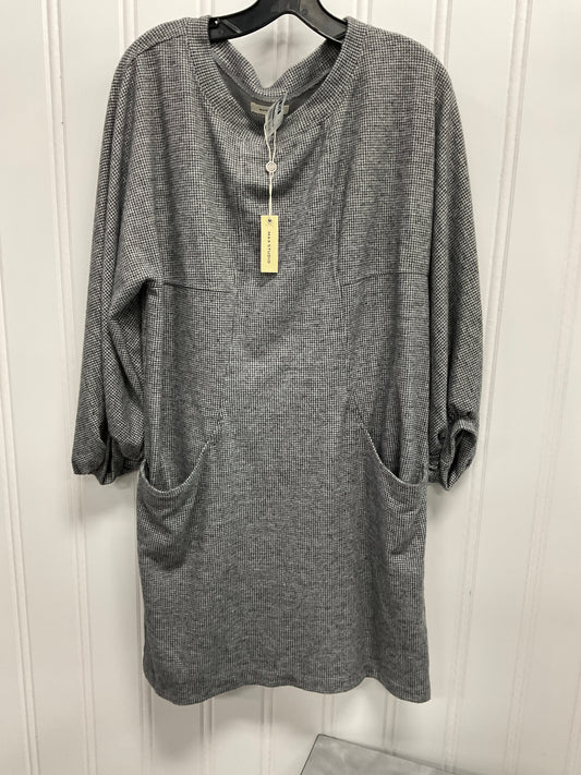 Tunic 3/4 Sleeve By Max Studio In Black & White, Size: Xl