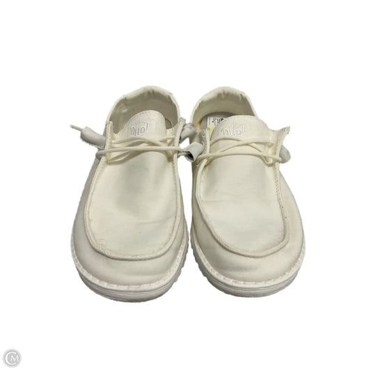Shoes Sneakers By Hey Dude In White, Size: 8