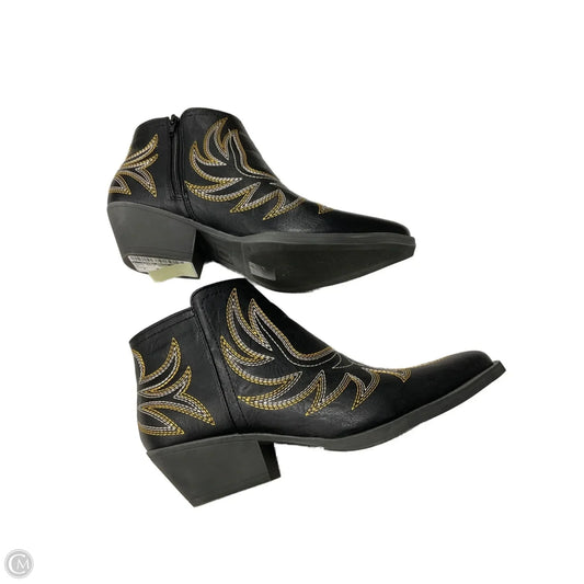 Boots Ankle Heels By Clothes Mentor In Multi-colored, Size: 9