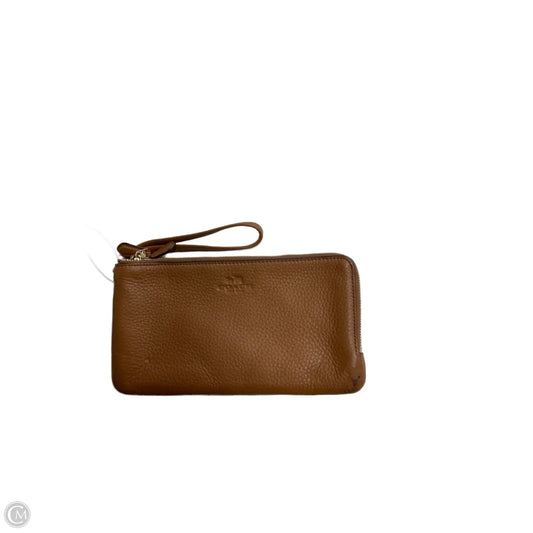 Wristlet Designer By Coach, Size: Medium