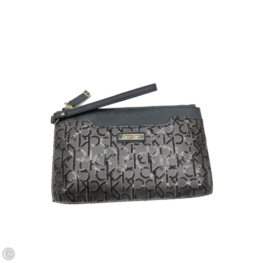 Wristlet By Calvin Klein, Size: Large