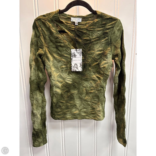 Top Long Sleeve By Clothes Mentor In Green, Size: M