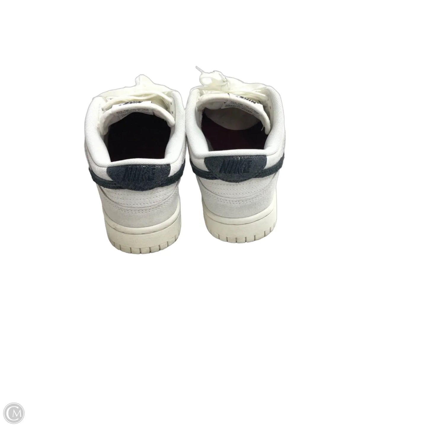 Shoes Sneakers By Nike In Grey, Size: 8
