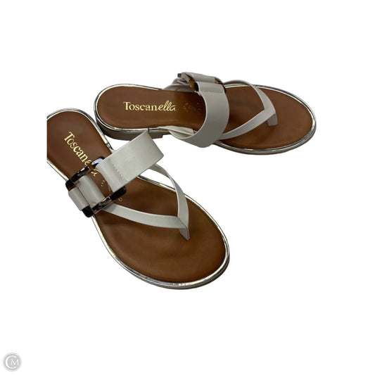 Sandals Flats By Toscanella In Tan, Size: 6