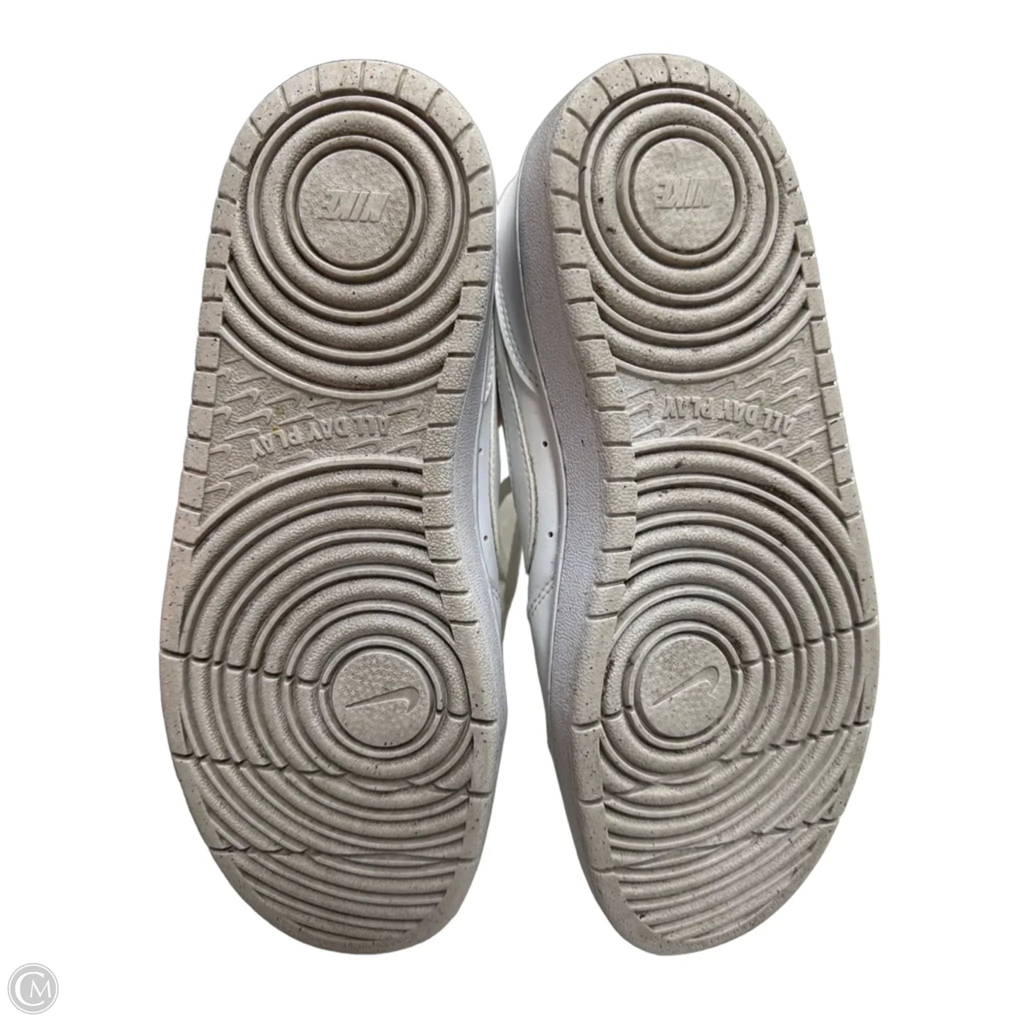 Shoes Sneakers By Nike In White, Size: 8