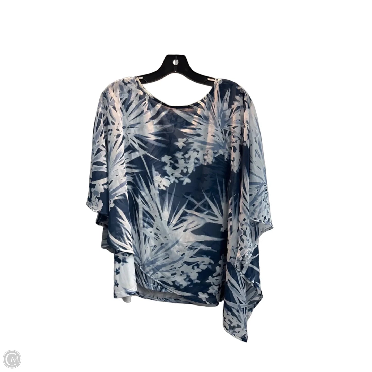 Top Short Sleeve By Chicos In Blue & White, Size: Xl