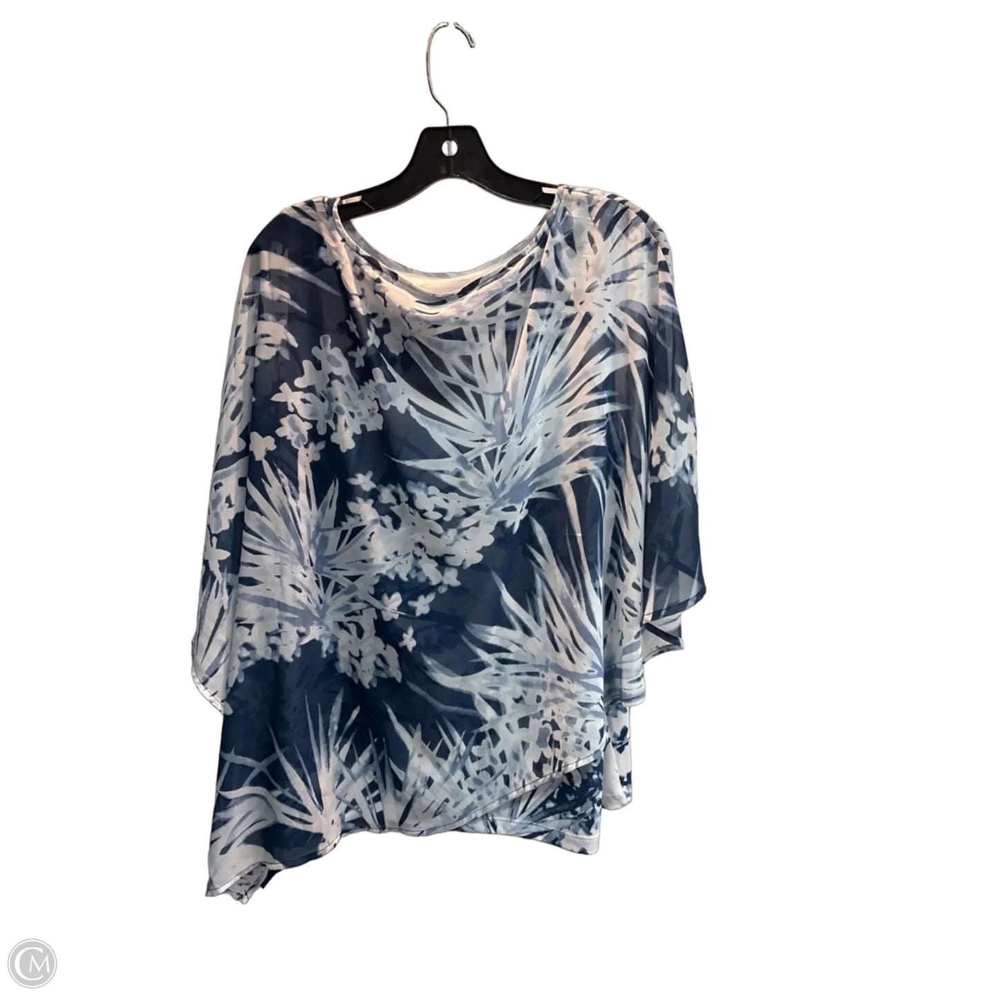 Top Short Sleeve By Chicos In Blue & White, Size: Xl