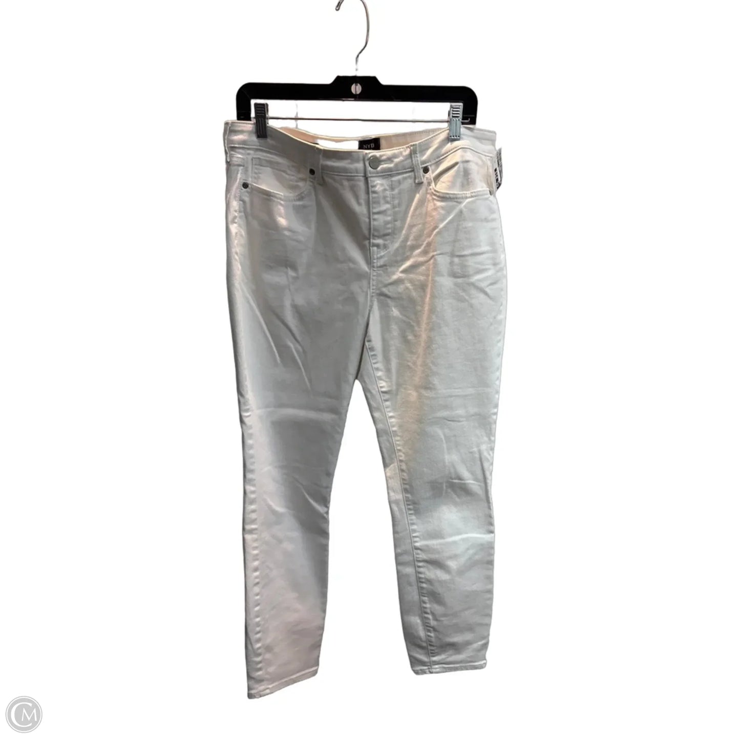 Pants Cropped By Chicos In White, Size: 12