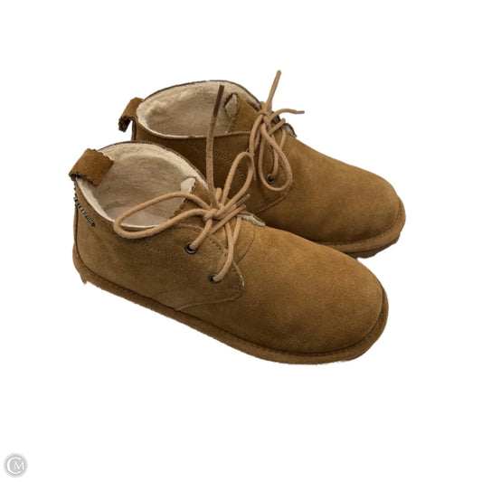 Boots Hiking By Bearpaw In Brown, Size: 7.5