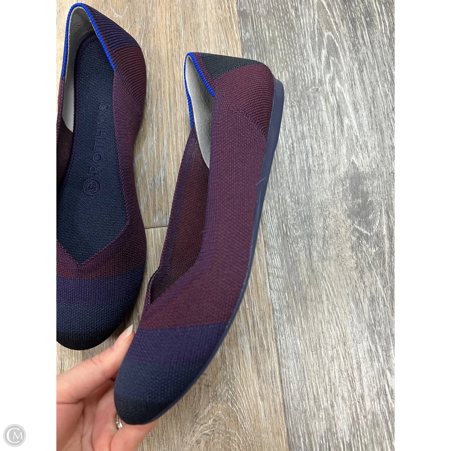 Shoes Flats By Rothys In Maroon, Size: 8