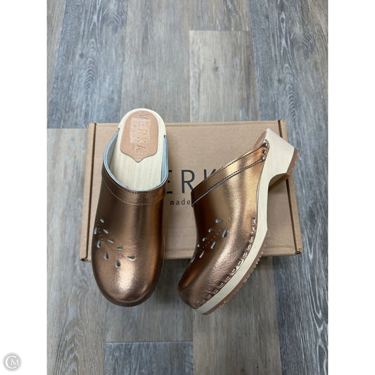 Shoes Flats By Verka In Bronze, Size: 8.5